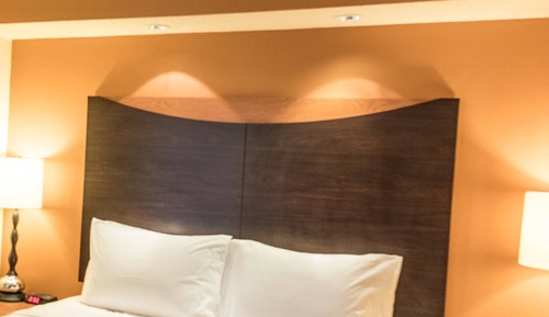 Suite, 1 Bedroom (Hearing Accessible)
