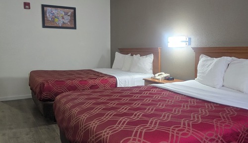 Standard Room, 2 Queen Beds, Smoking