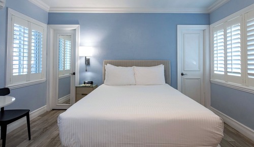 Studio, 1 Queen Bed, Kitchenette