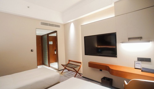 Ocean Smart Room