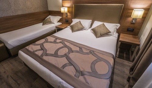 Classic Triple Room