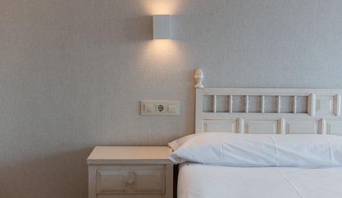 Room (2 adults + 2 children)