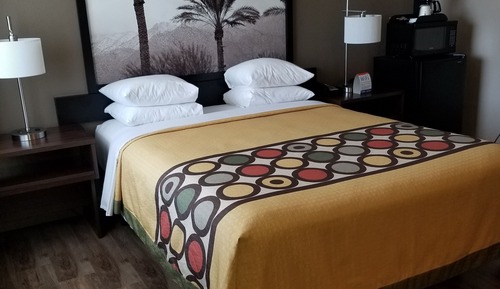 Room, 1 Queen Bed, Accessible, Non Smoking (Mobility)
