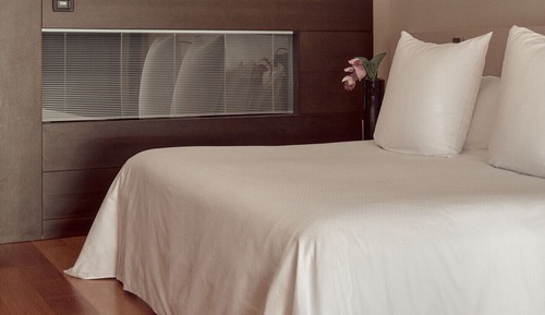 Suite (Park) (2 Adults + 1 Child)
