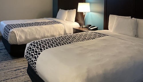 Room, 2 Queen Beds, Non Smoking