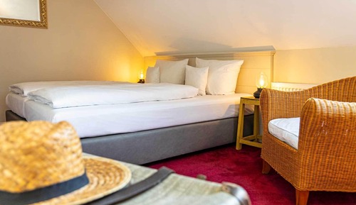 Classic Double Room