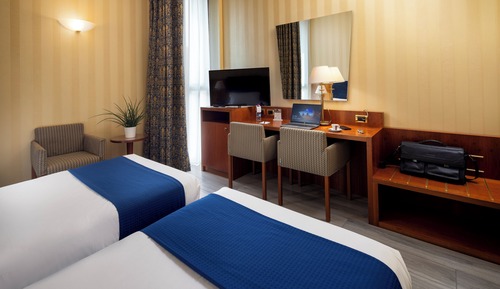 Classic Triple Room