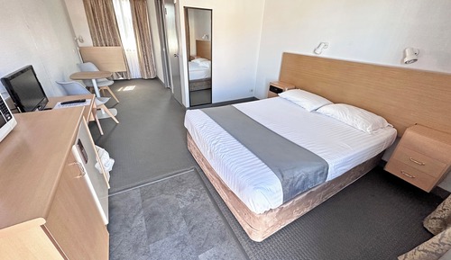 Superior Room, 1 Queen Bed