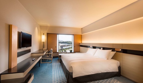 King Hilton Room, Park View