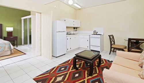 Deluxe Suite, 1 Bedroom, Kitchenette, Ocean View