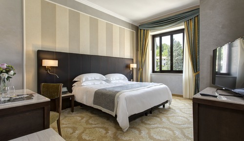 Superior Triple Room (Thermal Pool Access)