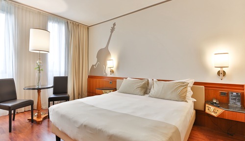 Classic Double Room