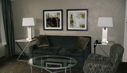 Suite, 1 King Bed with Sofa bed, Non Smoking, Refrigerator & Microwave (with Sofabed)
