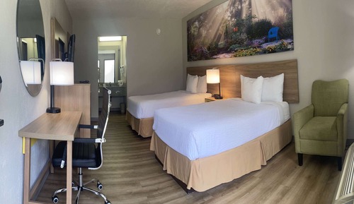 Room, 2 Double Beds, Non Smoking, Poolside (Second Floor)