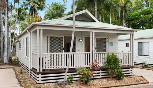 Deluxe 2 Bedroom Cabin