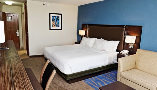Standard Room, 1 King Bed (Sunset View)