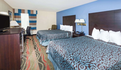 Standard Room, 2 Queen Beds, Non Smoking
