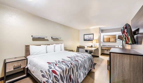 Superior Room, 1 King Bed (Smoke Free)