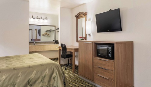 Room, 1 Queen Bed, Non Smoking