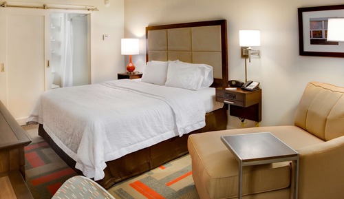 Room, 1 King Bed, Accessible, Non Smoking (Hearing)
