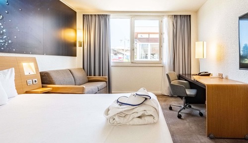 Executive Room, 1 Double Bed with Sofa bed
