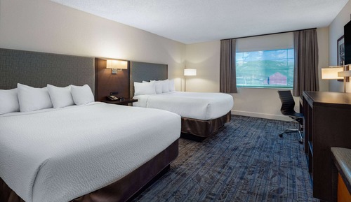 Room, 2 Queen Beds, Non Smoking