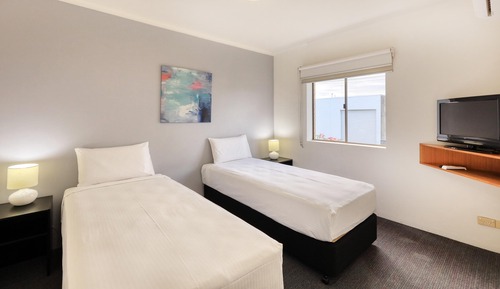 Family Room, Multiple Beds, Non Smoking