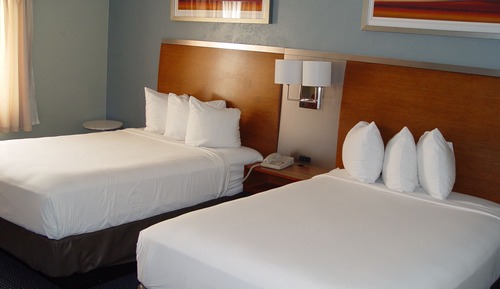 Standard Room, 2 Queen Beds, Non Smoking