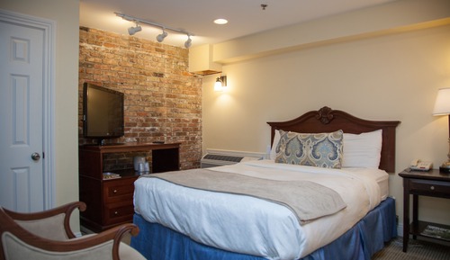 Comfort Room, 1 Queen Bed, Non Smoking