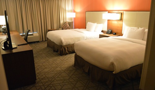 Room, 2 Queen Beds, Accessible (Mobility & Hearing, Roll-in Shower)