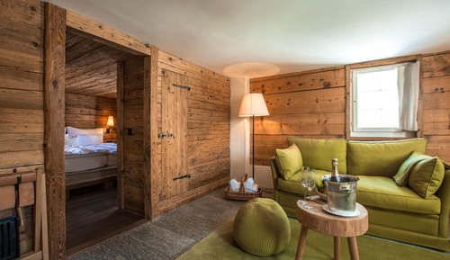 Suite (Maiensaess Stube)
