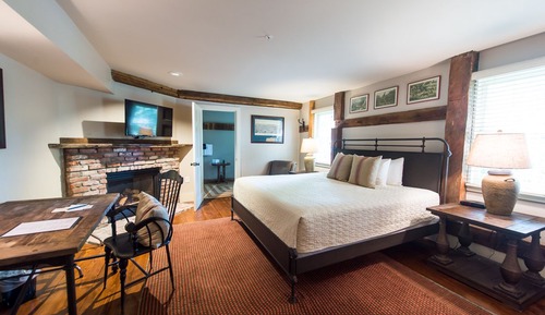 Deluxe Room, 1 King Bed