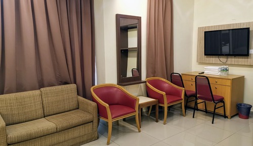 Double Queen Room