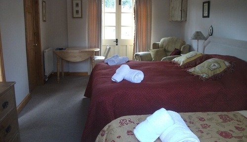 Suite, Ensuite (Lettuce Lodge)