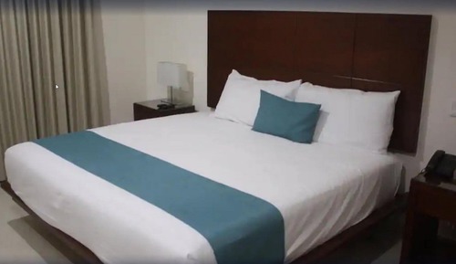 Junior Suite, 1 King Bed