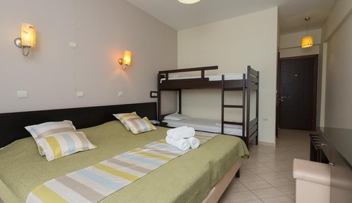 Family Room with Bunk Bed
