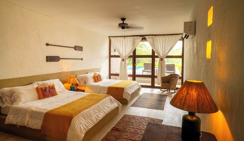 Suite, Pool View, Poolside