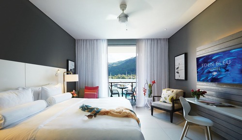Deluxe Room, Marina View