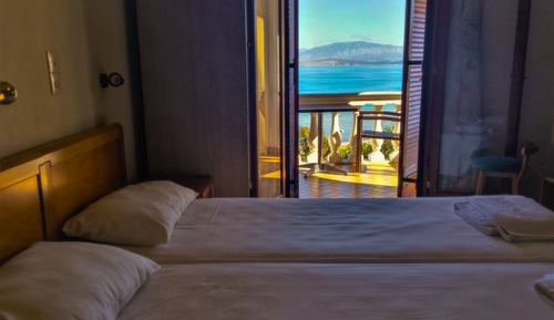 Studio, Sea View