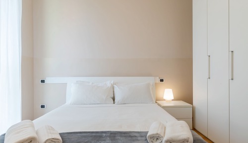 Deluxe Apartment, 1 Bedroom (Uno - Address Via Ercole Oldofredi 7)
