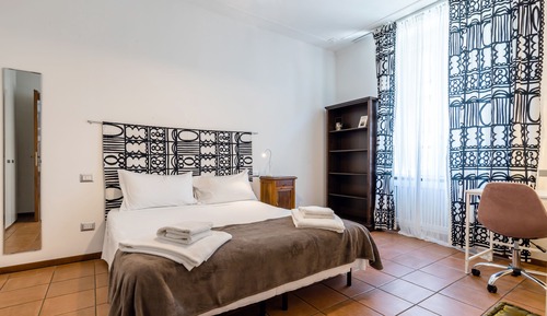 Comfort Apartment (Address Via Copernico 49)