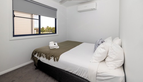 Deluxe 3 Bedroom Cabin