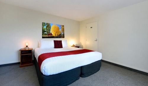 2 Bedroom Unit