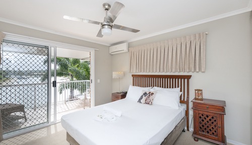 Villa 2 - 2 Bedrooms (Pet Friendly) - Waterfront