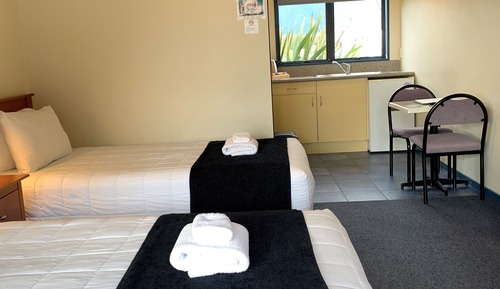 Standard Room, 2 Twin Beds, Non Smoking, Ensuite 