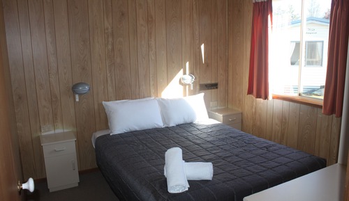 Basic Cabin, 2 Bedrooms (Park Villa)