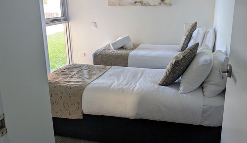 Deluxe Apartment, 2 Bedrooms, Non Smoking, Kitchen (Absolute Beachfront 2N)