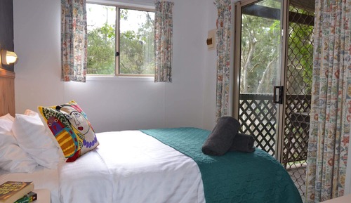 Norwegian Solitude - Linen/Towels Supplied to the Main Bed only