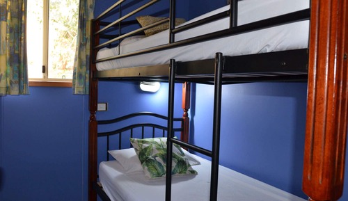 Jervis Bay Getaway - Linen/Towels Supplied to the Main Bed only