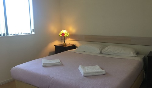 1 Bedroom Studio Apartment